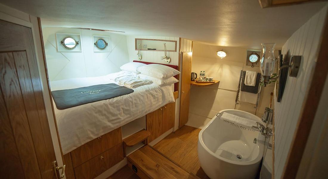 Hotel Barge Waternimf Ely Esterno foto