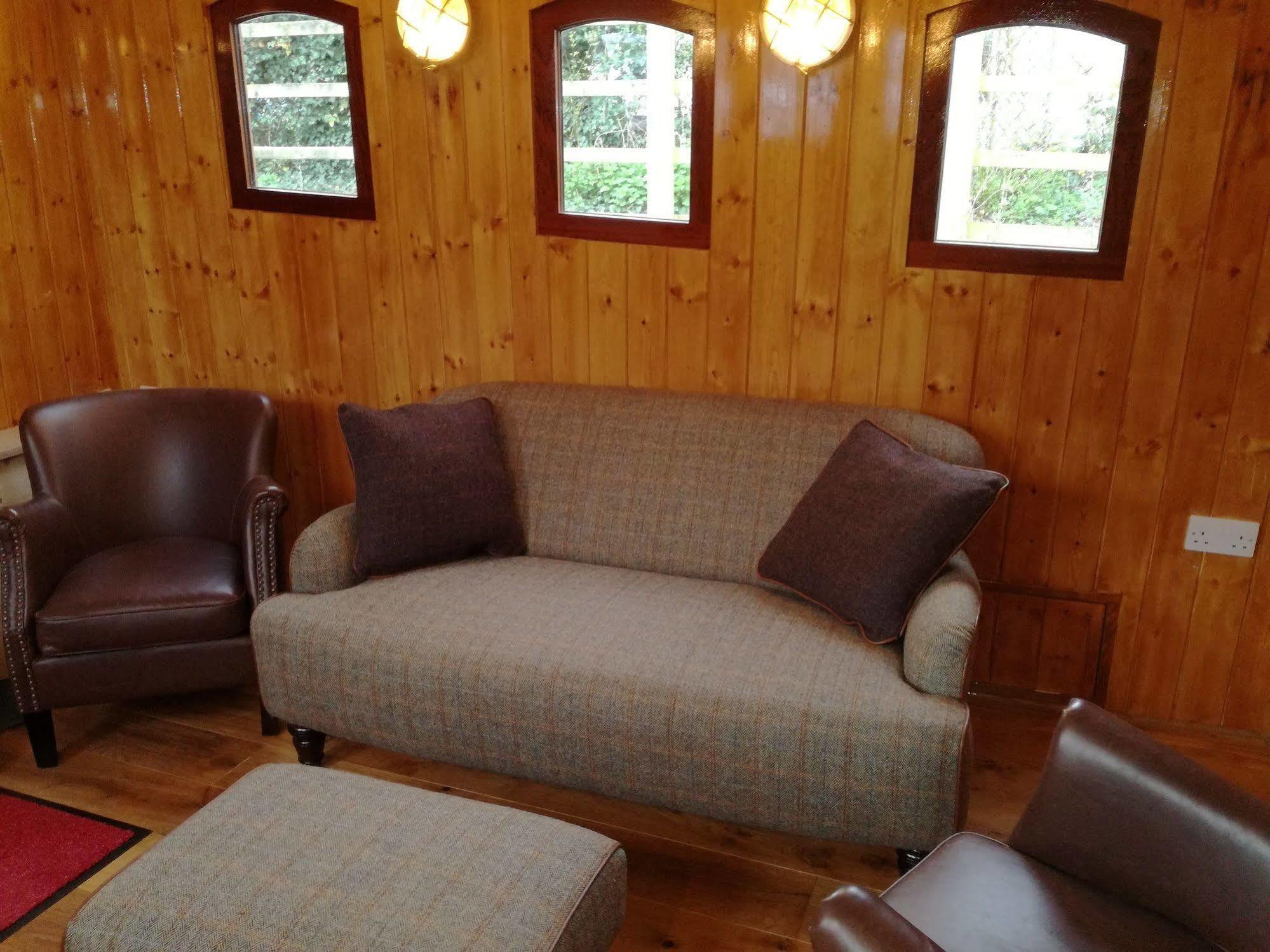 Hotel Barge Waternimf Ely Esterno foto