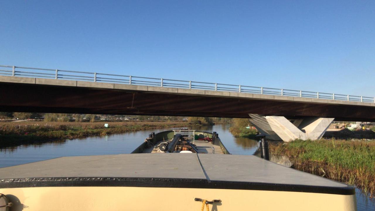 Hotel Barge Waternimf Ely Esterno foto
